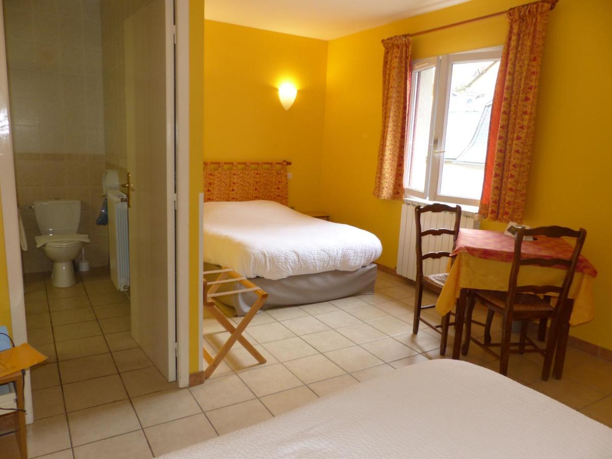 Hotel Logis Auberge De L'Isard سان-لاري المظهر الخارجي الصورة