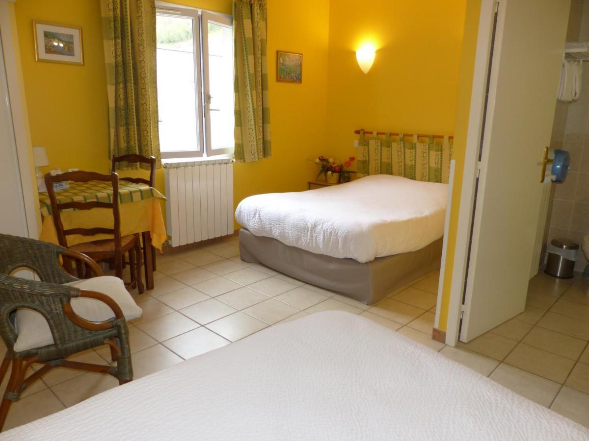 Hotel Logis Auberge De L'Isard سان-لاري المظهر الخارجي الصورة